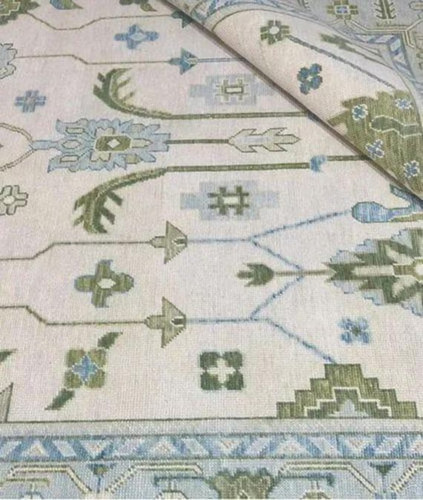 Hand knotted wool - hand-knotted, |